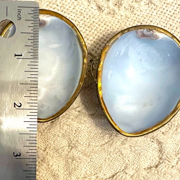 2 Vtg 70’s Natural Shell Trinket Boxes Rosary Holder Turbo Shell & Tiger Cowrie - Picture 11 of 14